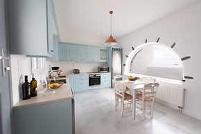 Villa Mira Paros  Luxury Suites