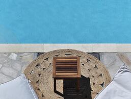 Villa Mira Paros  Luxury Suites