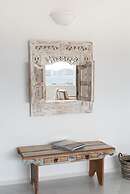 Villa Mira Paros  Luxury Suites