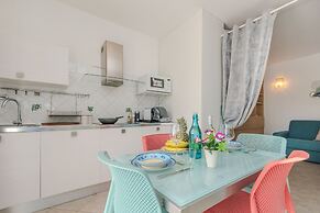 Mono Le Vele 700m From The Beach