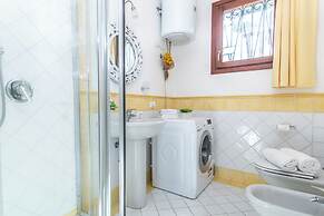 Mono Le Vele 700m From The Beach