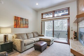 Walk to Chairlifts: Breck Condo w/ Private Patio