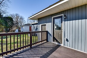 Newly Updated Home ~ 3 Mi to Downtown Charlotte!