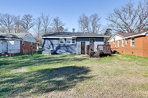 Newly Updated Home ~ 3 Mi to Downtown Charlotte!