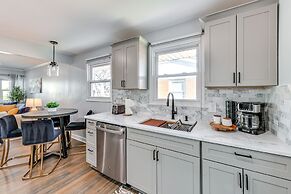 Newly Updated Home ~ 3 Mi to Downtown Charlotte!