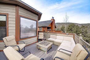 Pine Mountain Club Cabin w/ Private Deck & Views!