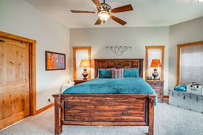 Pine Mountain Club Cabin w/ Private Deck & Views!