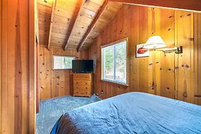 Cozy Mi-wuk Village Cabin: 18 Mi to Dodge Ridge!