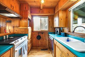 Cozy Mi-wuk Village Cabin: 18 Mi to Dodge Ridge!