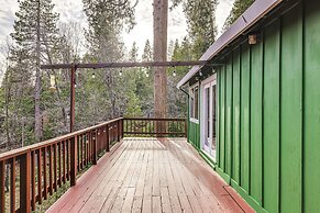 Cozy Mi-wuk Village Cabin: 18 Mi to Dodge Ridge!