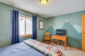 13 Mi to Winter Park: Mtn-view Granby Cabin