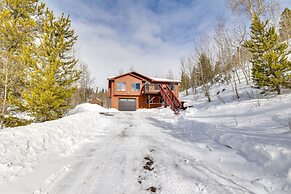 13 Mi to Winter Park: Mtn-view Granby Cabin