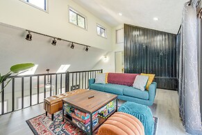 Lake & Pool Access: Poconos Retreat in Tobyhanna!