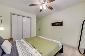 Lake & Pool Access: Poconos Retreat in Tobyhanna!