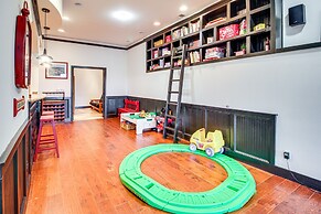 North Georgia Log Home w/ Long Range Views