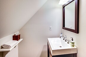 North Georgia Log Home w/ Long Range Views