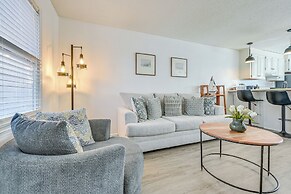 1 Mi to Beach: Pet-friendly Grand Strand Townhome