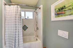 Luxury Vashon Vacation Rental w/ Beach Access!