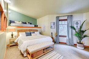 Luxury Vashon Vacation Rental w/ Beach Access!