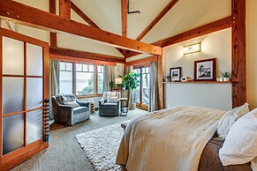 Luxury Vashon Vacation Rental w/ Beach Access!