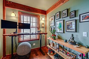 Luxury Vashon Vacation Rental w/ Beach Access!