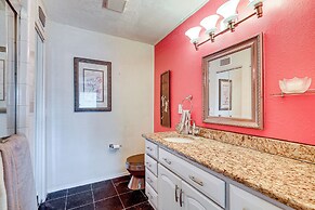 Canal-front Ruskin Home w/ Private Hot Tub & Dock!