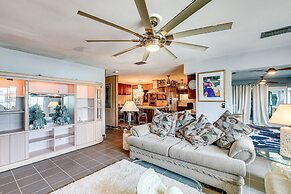 Canal-front Ruskin Home w/ Private Hot Tub & Dock!