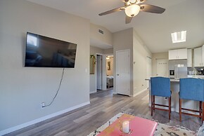Ideally Located Palm Harbor Condo: Walk Downtown!