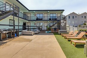 Wildwood Condo: Community Pool, Walk to Beach!