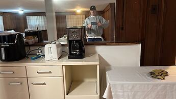 Unique Lower Level Of Our Home, Private, W/d, Pets 1 Bedroom Duplex by