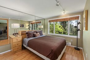 River Heights Home 3 Bedroom Cabin by RedAwning