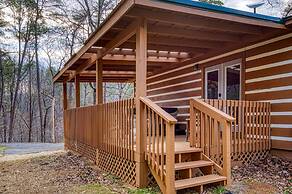 Hilltop Hideaway 3 Bedroom Cabin by RedAwning