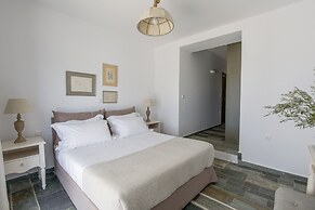 Anthemion Paros Villas & Suites