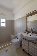 Anthemion Paros Villas & Suites