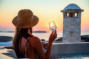 Anthemion Paros Villas & Suites