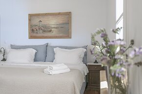 Anthemion Paros Villas & Suites