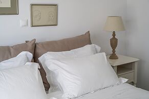 Anthemion Paros Villas & Suites
