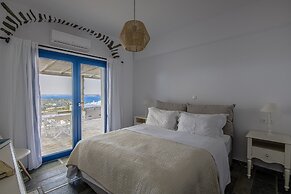 Anthemion Paros Villas & Suites