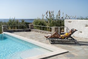 Anthemion Paros Villas & Suites