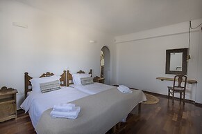 Anthemion Paros Villas & Suites