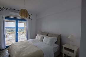 Anthemion Paros Villas & Suites