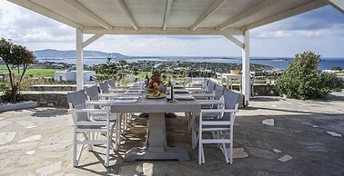 Anthemion Paros Villas & Suites