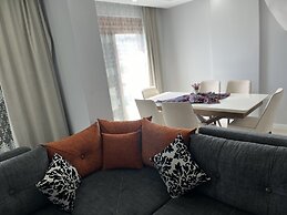 Gardenya Lara Suit Hotel