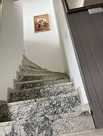 Gardenya Lara Suit Hotel