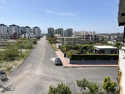 Gardenya Lara Suit Hotel