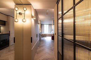 The Brondesbury by Nestor