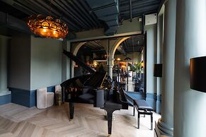 The Brondesbury by Nestor