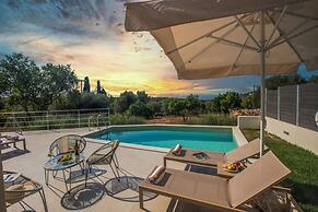 Majestic Stone Villa Sea View Pool