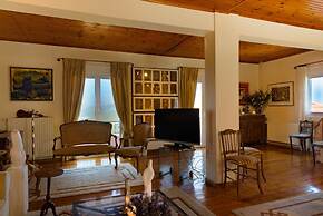 Art Gallery Villa Kefalonia Sea View and Breakfast