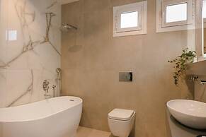 Argostoli Cityscape Apartment